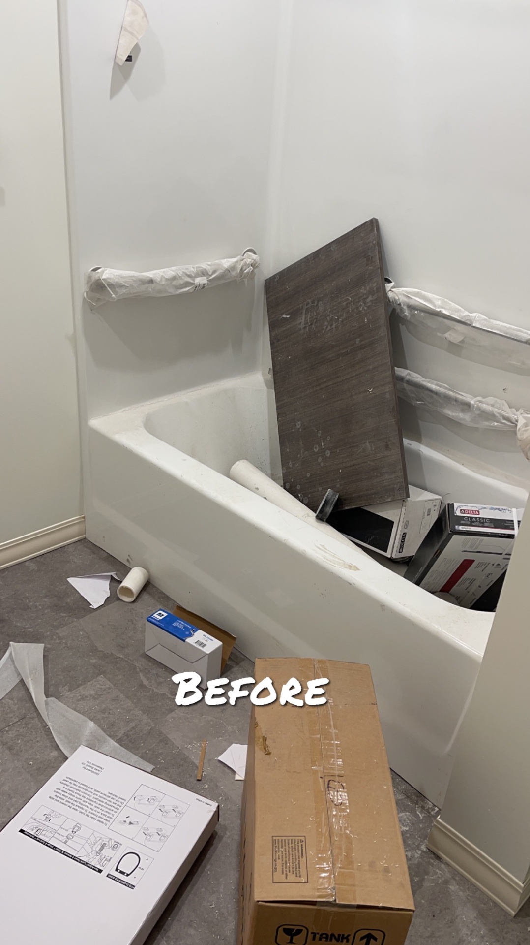 Tub & Bath Detail — before cleaning